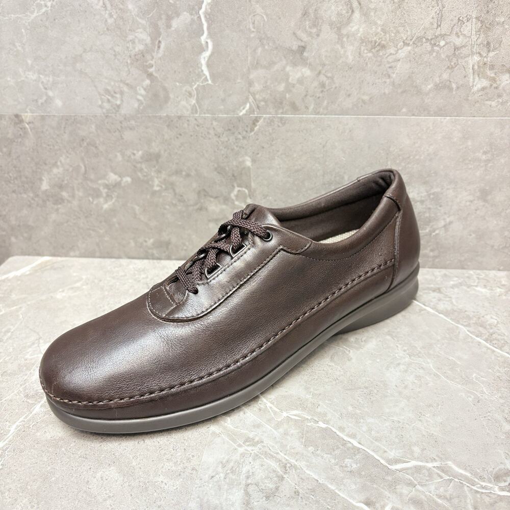 SAS Traveler Walking Shoes Brown Leather Lace Up Athletic Sneakers Size 10.5N